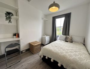 Photo 19- click for photo gallery